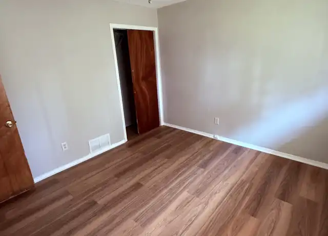 Property at 1250 Theodore St, Memphis, TN, 38122, 3 beds, 1 bath, [object Object]