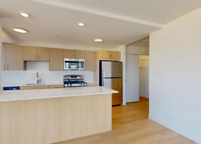 Property at 500 E 33rd St Unit 6-0414, Chicago, IL, 60616, 0 beds, 1.5 baths, [object Object]