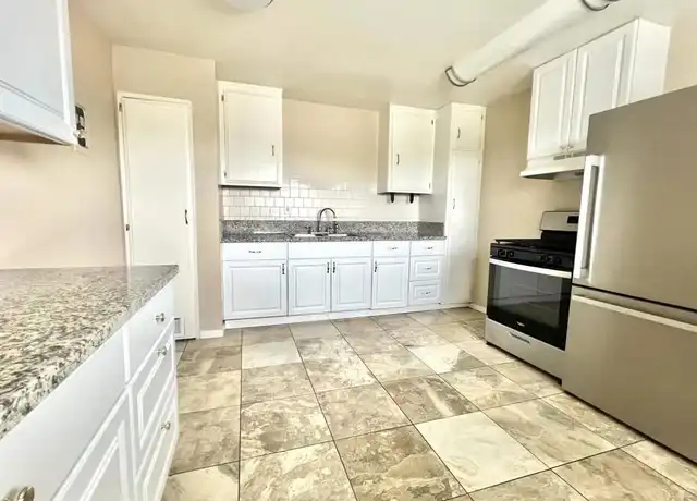 Property at 851 W Crestwood Ave Unit C, San Pedro, CA, 90731, 2 beds, 1 bath, [object Object]