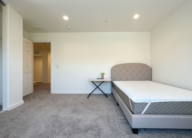 Photo of 7492 Haystack Loop Unit 8, Riverside, CA 92507