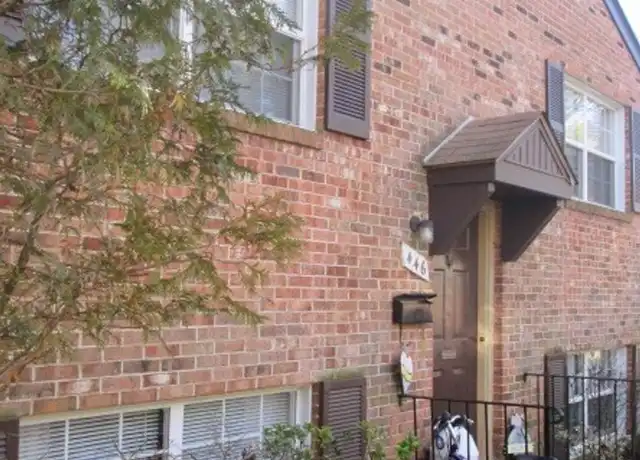 Property at 446 Marlington St, Blacksburg, VA, 24060, 2 beds, 1 bath, [object Object]