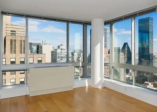 Property at 150 E 44th St Unit PHC, New York, NY, 10017, 1 bed, 2 baths, [object Object]