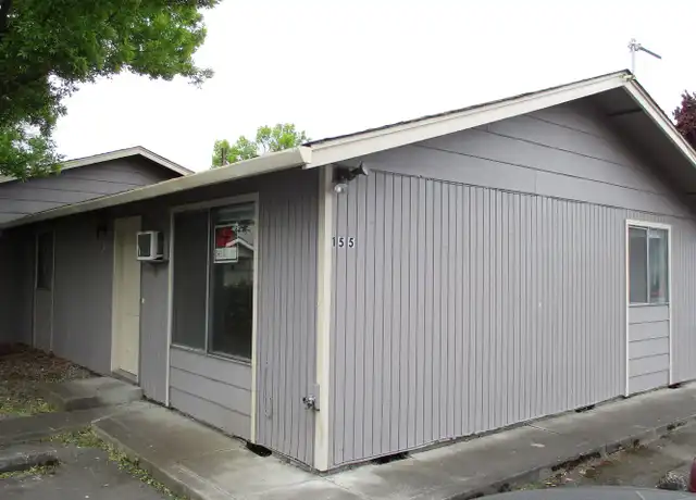 Property at 155 Seroba Cir Unit 1, Medford, OR, 97501, 2 beds, 1 bath, [object Object]