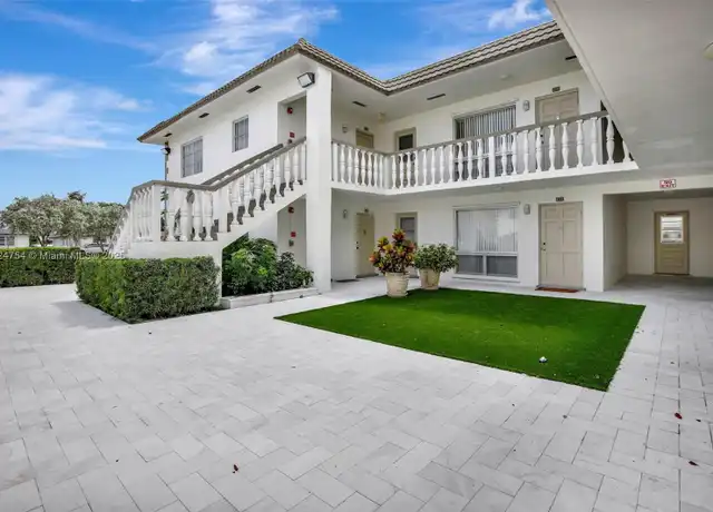 Property at 5450 Hollywood Blvd Unit 103, Hollywood, FL, 33021, 2 beds, 1.5 baths, [object Object]
