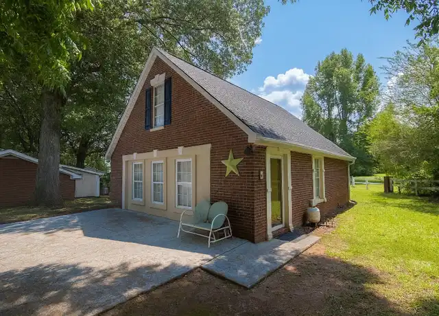 Property at 807 Moseley Rd, Stockbridge, GA, 30281, 1 bed, 1 bath, [object Object]
