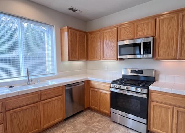 Photo of 132 Ironhorse Pl, Grass Valley, CA 95945