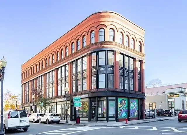 Property at 145 Munroe St Unit 201, Lynn, MA, 01901, 2 beds, 1 bath, [object Object]