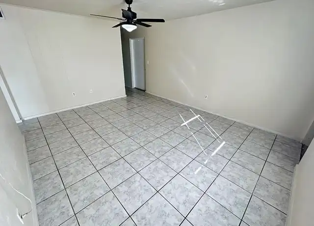 Property at 2828 Jackson St Unit C7, Fort Myers, FL, 33901, 2 beds, 2 baths, [object Object]