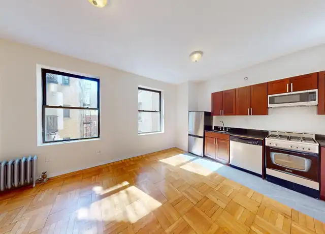 Property at 201 W 11th St Unit 5G, New York, NY, 10014, 1 bed, 1 bath, [object Object]