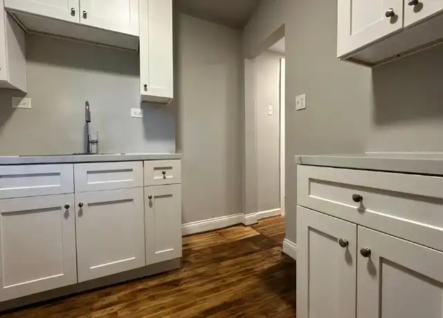 Property at 6148 S Sacramento Ave, Chicago, IL, 60629, 2 beds, 1 bath, [object Object]