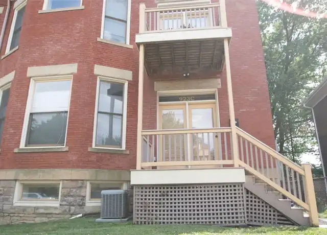 Property at 923 N Negley Ave Unit C, Pittsburgh, PA, 15206, 1 bed, 1.5 baths, [object Object]