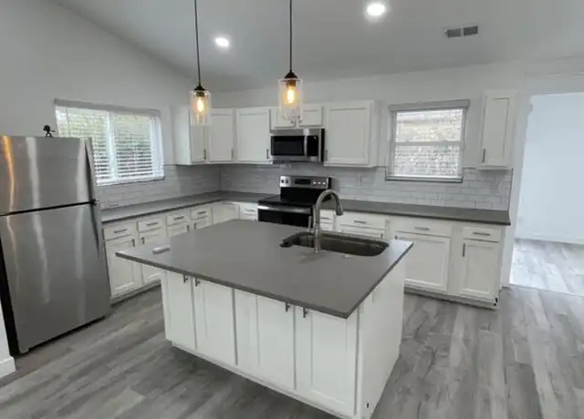Property at 6370 Quay St, Arvada, CO, 80003, 3 beds, 1.5 baths, [object Object]