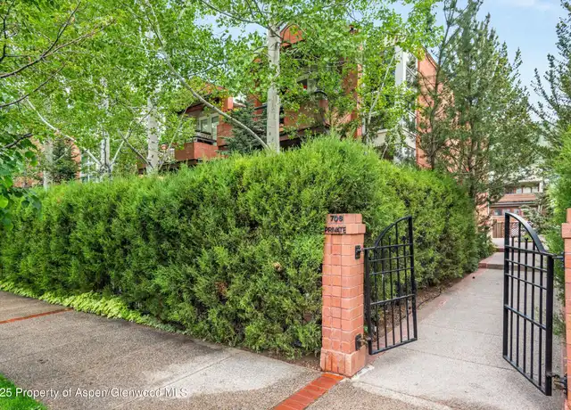 Property at 706 E Hyman Ave #706, Aspen, CO, 81611, 3 beds, 4 baths, [object Object]