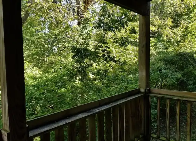 Property at Oak Creek Chateau Apartments - 595 N Pleasant Hill Blvd, Pleasant Hill, IA, 50327, 2 beds, 1 bath, [object Object]