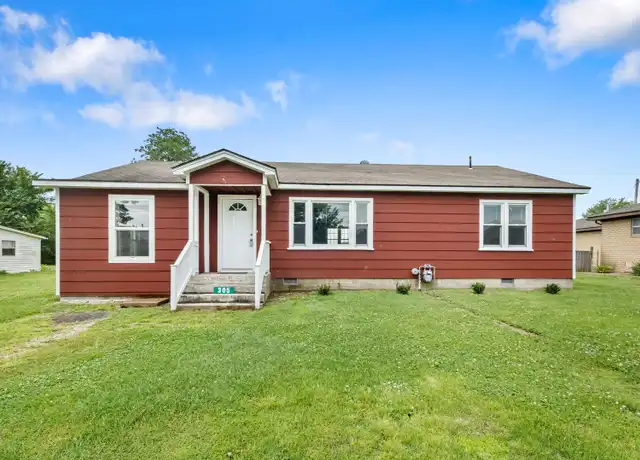 Property at 305 S Little Ave, Gentry, AR, 72734, 3 beds, 2 baths, [object Object]