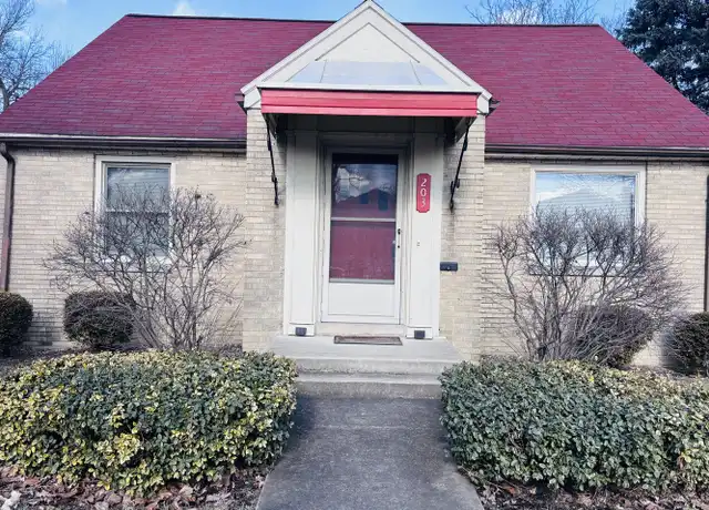 Property at 203 W Kelsey St, Bloomington, IL, 61701, 4 beds, 2 baths, [object Object]