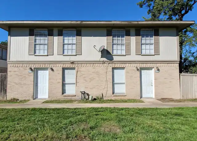 Property at 1960 Upland Dr, Houston, TX, 77043, 3 beds, 2 baths, [object Object]