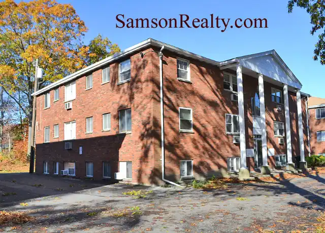Property at 65 New Rd Unit 2, Rumford, RI, 02916, 1 bed, 1 bath, [object Object]
