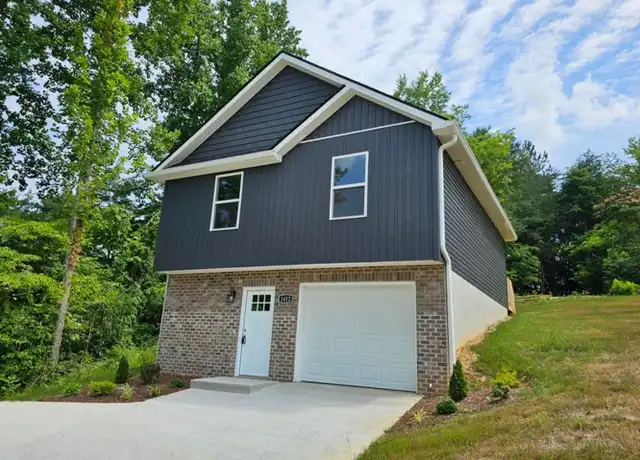 Property at 1412 Indian Ridge Rd, Johnson City, TN, 37604, 2 beds, 1 bath, [object Object]