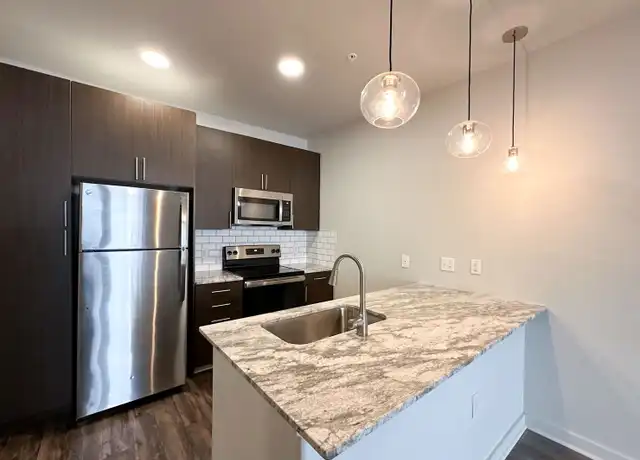 Property at 2621 Live Oak St Unit 816, Dallas, TX, 75204, 1 bed, 1 bath, [object Object]