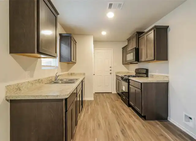 Property at 2469 Copper Canyon Dr, Conroe, TX, 77301, 4 beds, 2 baths, [object Object]