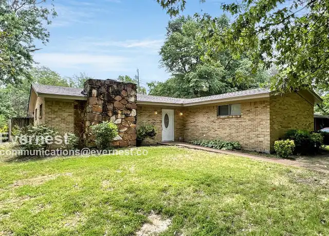 Property at 8694 Yorktown Dr, Southaven, MS, 38671, 3 beds, 2 baths, [object Object]