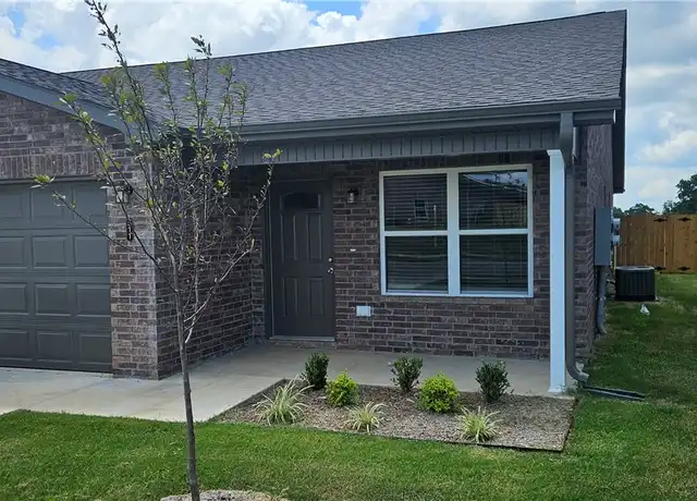 Property at 511 NW 68th Ave, Bentonville, AR, 72712, 3 beds, 2 baths, [object Object]