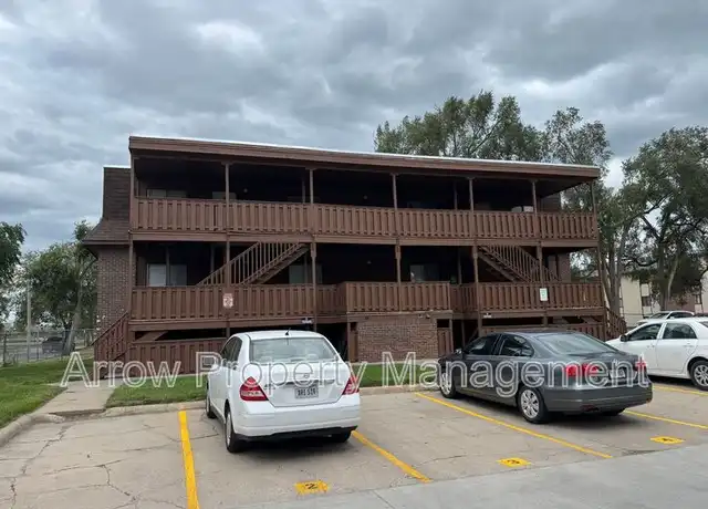 Property at 2338 Lynn St Unit STREET-8, Lincoln, NE, 68503, 1 bed, 1 bath, [object Object]
