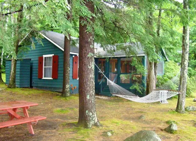 Property at 378 New Hampshire 113, Holderness, NH, 03245, 5 beds, 2 baths, [object Object]