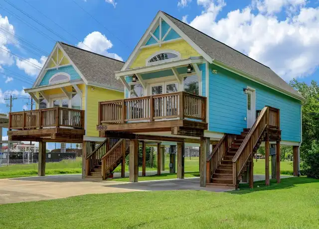 Property at 100 Grove Rd Unit C, Kemah, TX, 77565, 1 bed, 1 bath, [object Object]