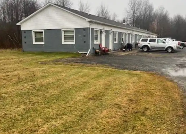 Property at 1724 Youngstown Kingsville Rd NE, Vienna, OH, 44473, 1 bed, 1 bath, [object Object]