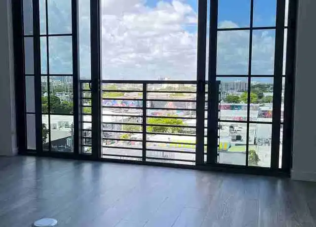 Property at 289 NW 23rd St Unit S2, Miami, FL, 33127, 0 beds, 1 bath, [object Object]