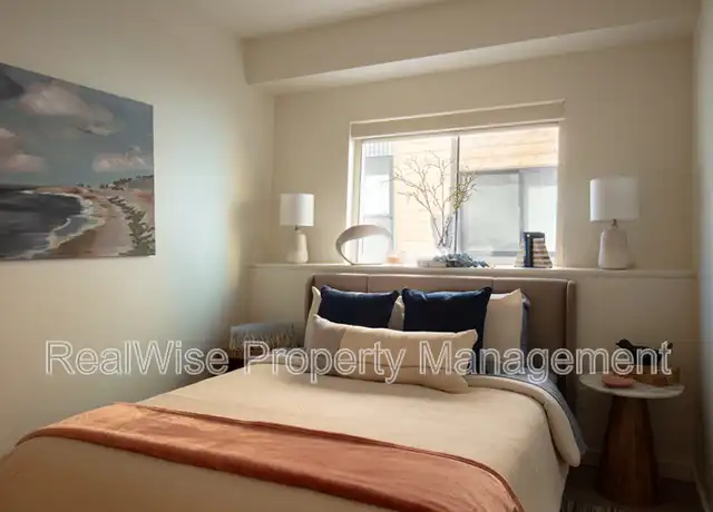 Property at 1244 Quincy St Unit 202, Ashland, OR, 97520, 1 bed, 1 bath, [object Object]