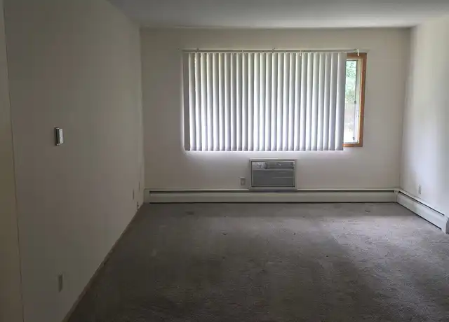 Property at N84W15920 Menomonee Ave Unit 204, Menomonee Falls, WI, 53051, 1 bed, 1 bath, [object Object]