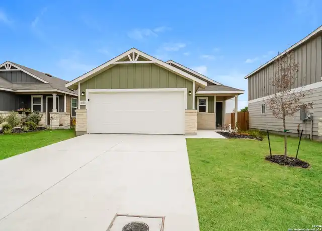 Property at 4130 Lily Glade Ln, Seguin, TX, 78155, 3 beds, 2 baths, [object Object]