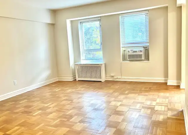 Property at 2745 29th St NW Unit 305, Washington, DC, 20008, 1 bed, 1 bath, [object Object]