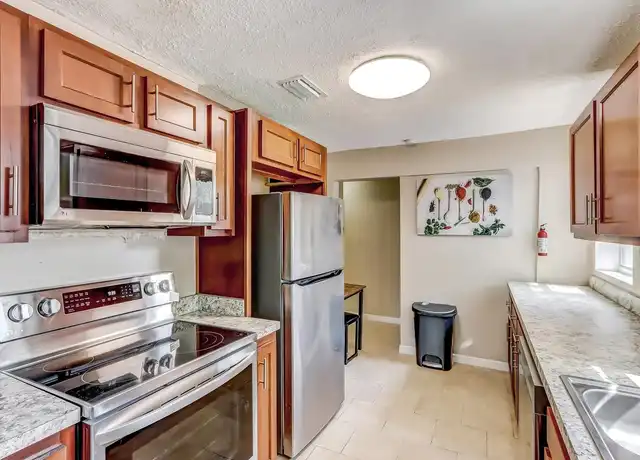 Property at 1340 W 9th St, Jacksonville, FL, 32209, 1 bed, 1 bath, [object Object]