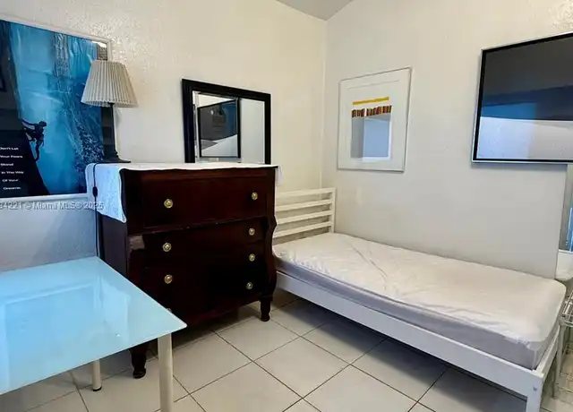 Property at 1750 SW 16th St Unit 1, Miami, FL, 33145, 1 bed, 1 bath, [object Object]