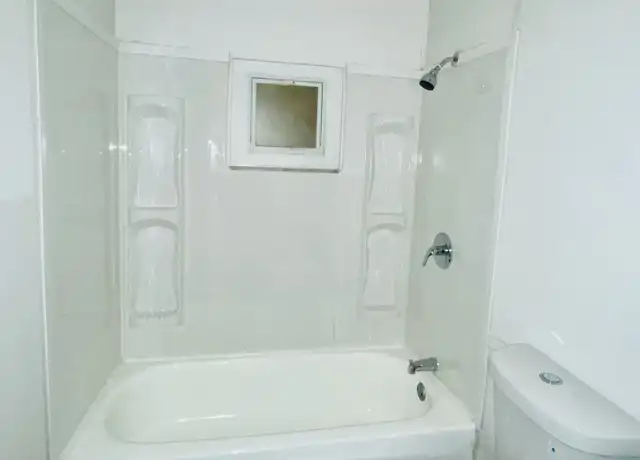 Property at 1615 Doris Ave, East Saint Louis, IL, 62206, 3 beds, 1 bath, [object Object]