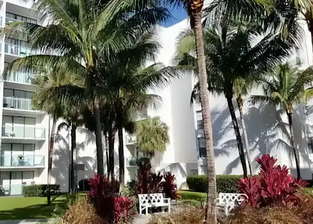 Property at 3550 Washington St Unit 516, Hollywood, FL, 33021, 2 beds, 2 baths, [object Object]