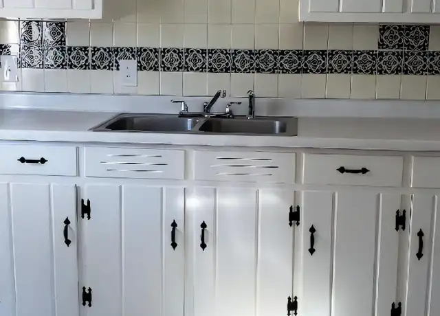 Property at 1207 N Palo Verde Blvd, Tucson, AZ, 85716, 2 beds, 1 bath, [object Object]