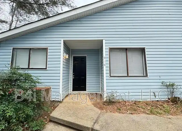 Property at 918 Lakewood Ln, Jonesboro, GA, 30238, 3 beds, 1 bath, [object Object]