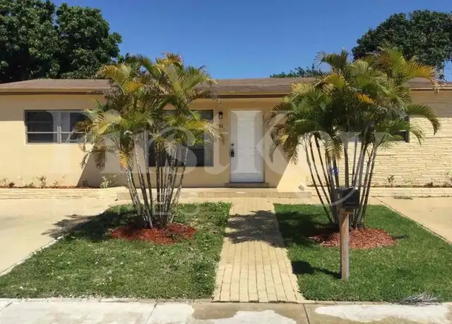 Property at 7361 Arthur St, Hollywood, FL, 33024, 3 beds, 2 baths, [object Object]