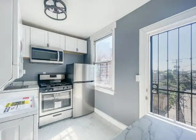 Property at 3337 Belair Rd Unit 2, Baltimore, MD, 21213, 2 beds, 1 bath, [object Object]