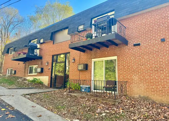 Property at 400 S Miami Ave, Cleves, OH, 45002, 2 beds, 1 bath, [object Object]
