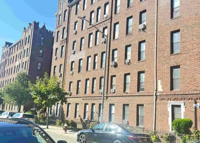 Property at 3620 168th St Unit 2H, Flushing, NY, 11358, 3 beds, 2 baths, [object Object]