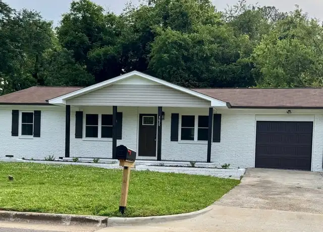 Property at 3620 Cerro Vista St SW, Huntsville, AL, 35805, 4 beds, 2 baths, [object Object]