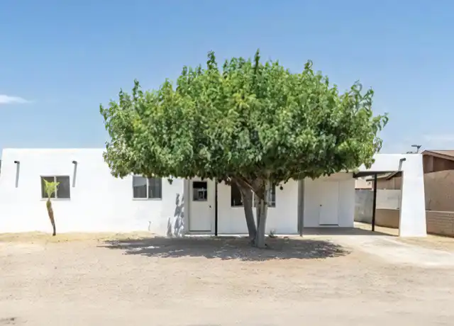 Property at 8365 S Mojave Ln, Yuma, AZ, 85364, 3 beds, 1.5 baths, [object Object]