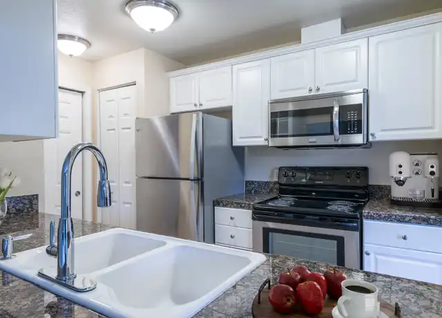 Property at 330 102nd Ave SE Unit 101, Bellevue, WA, 98004, 2 beds, 1.5 baths, [object Object]
