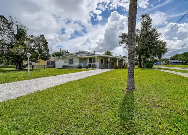 Property at 1600 11th St, Palm Harbor, FL, 34683, 2 beds, 1 bath, [object Object]